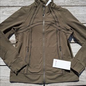 Lululemon Define Track Jacket Luon‎ Olive Brown / Black size 10 NWT